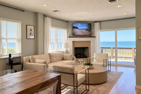 Villa ou maison à vendre à Treasure Island, Floride: 3 chambres, 222.22 m2 № 2432645 - photo 6