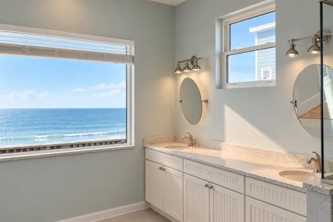 Villa ou maison à vendre à Treasure Island, Floride: 3 chambres, 222.22 m2 № 2432645 - photo 17