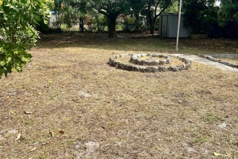 Casa en alquiler en Hallandale Beach, Florida, 2 dormitorios, 96.62 m2 № 1179466 - foto 1