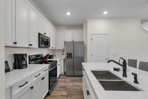Touwnhouse à vendre à Kissimmee, Floride: 2 chambres, 129.51 m2 № 2375436 - photo 23