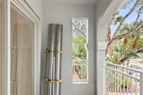 Condominio en venta en Pembroke Pines, Florida, 2 dormitorios, 101.36 m2 № 1957771 - foto 24