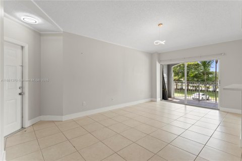 Condominio en venta en Pembroke Pines, Florida, 2 dormitorios, 101.36 m2 № 1957771 - foto 26
