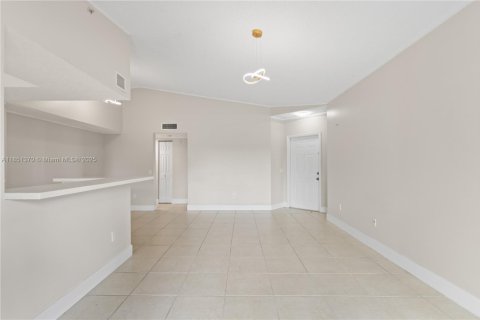 Condominio en venta en Pembroke Pines, Florida, 2 dormitorios, 101.36 m2 № 1957771 - foto 21