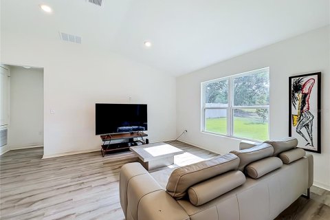 House in Mascotte, Florida 3 bedrooms, 142.79 sq.m. № 2094004 - photo 5