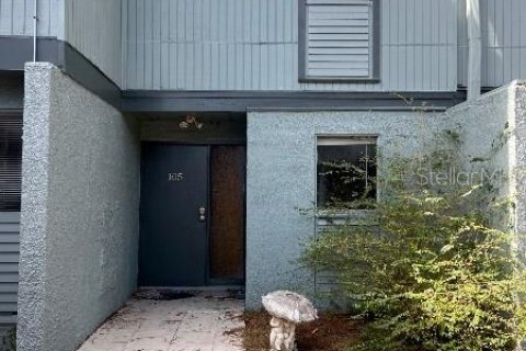 Condo in Gainesville, Florida, 3 bedrooms  № 1515662 - photo 1