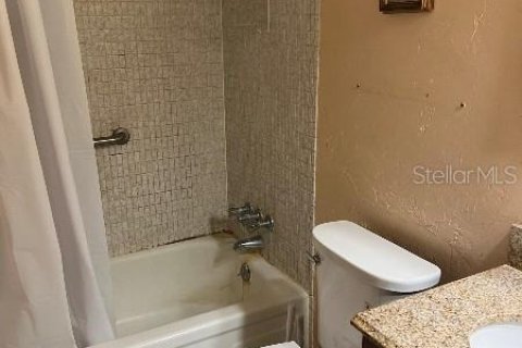 Condo in Gainesville, Florida, 3 bedrooms  № 1515662 - photo 6