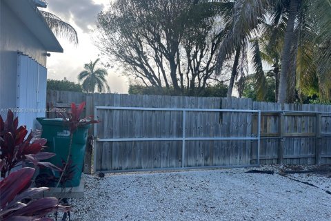 Купить виллу или дом в Хомстед, Флорида 1 спальня, 62.89м2, № 2035255 - фото 19