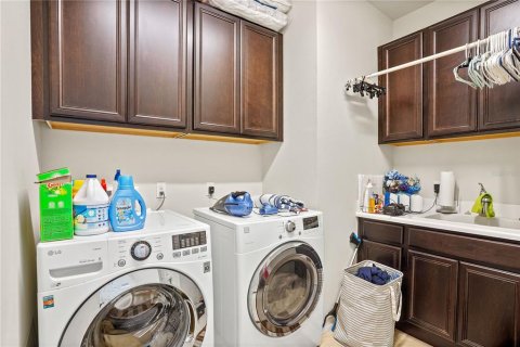 Casa en venta en Davenport, Florida, 3 dormitorios, 185.8 m2 № 1816863 - foto 28