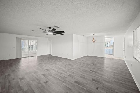 Villa ou maison à vendre à Summerfield, Floride: 3 chambres, 141.77 m2 № 2142458 - photo 3