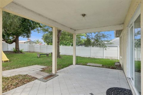 Villa ou maison à vendre à Deltona, Floride: 3 chambres, 155.7 m2 № 2304728 - photo 15
