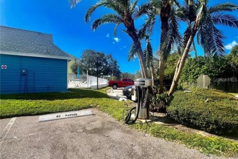 Condominio en alquiler en Palm Harbor, Florida, 1 dormitorio, 52.3 m2 № 1857735 - foto 28