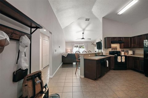 House in Groveland, Florida 3 bedrooms, 139.73 sq.m. № 1835386 - photo 5