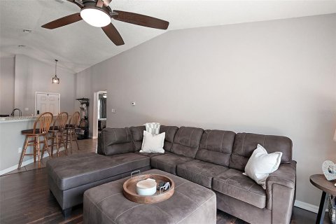 House in Groveland, Florida 3 bedrooms, 139.73 sq.m. № 1835386 - photo 14