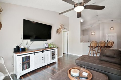 House in Groveland, Florida 3 bedrooms, 139.73 sq.m. № 1835386 - photo 15