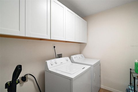 House in Groveland, Florida 3 bedrooms, 139.73 sq.m. № 1835386 - photo 24