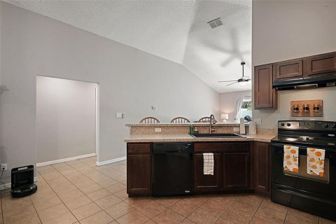 House in Groveland, Florida 3 bedrooms, 139.73 sq.m. № 1835386 - photo 7