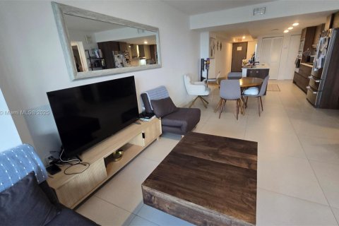 Купить кондоминиум в Бей-Харбор-Айлендс, Флорида 2 спальни, 121.05м2, № 1966116 - фото 20