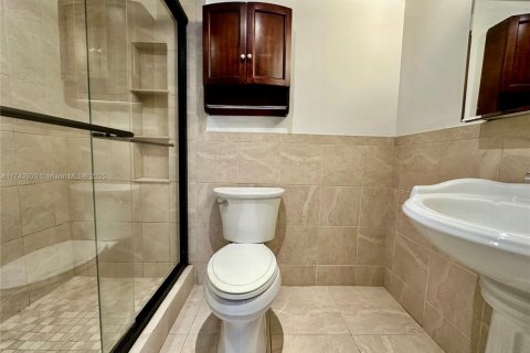 Condominio en venta en Miramar, Florida, 2 dormitorios, 77.29 m2 № 1712247 - foto 6