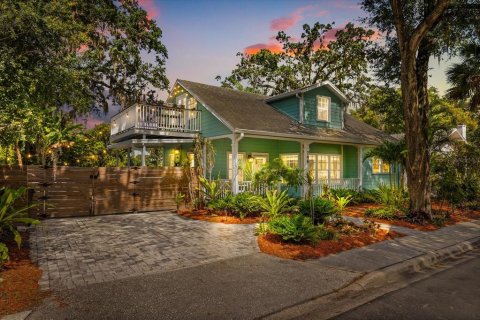 House in Orlando, Florida 3 bedrooms, 152.73 sq.m. № 1851361 - photo 1