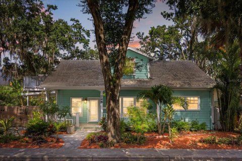 House in Orlando, Florida 3 bedrooms, 152.73 sq.m. № 1851361 - photo 2