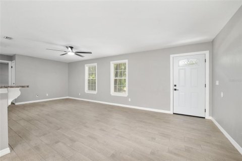 Villa ou maison à vendre à Ocala, Floride: 3 chambres, 131.55 m2 № 2215608 - photo 4