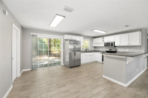 Villa ou maison à vendre à Ocala, Floride: 3 chambres, 131.55 m2 № 2215608 - photo 9