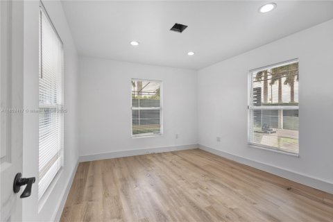 Commercial property in Homestead, Florida № 1877626 - photo 26