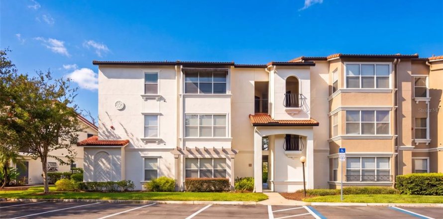 Apartment in Orlando, Florida 2 bedrooms, 91.79 sq.m. № 2273234