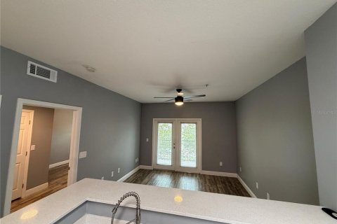 Copropriété à louer à Tampa, Floride: 1 chambre, 62.43 m2 № 2433257 - photo 5