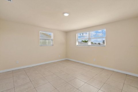 Villa ou maison à vendre à Holiday, Floride: 2 chambres, 127.37 m2 № 2316680 - photo 20