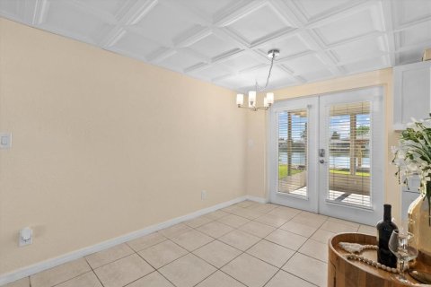 Villa ou maison à vendre à Holiday, Floride: 2 chambres, 127.37 m2 № 2316680 - photo 11