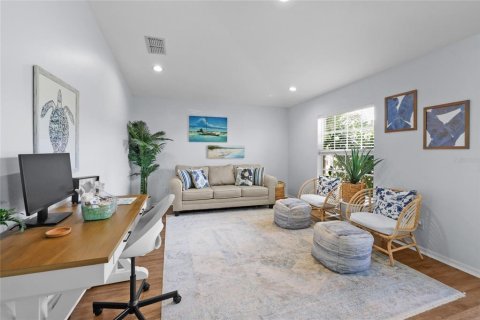 House in Cape Coral, Florida 3 bedrooms, 151.8 sq.m. № 1649904 - photo 8