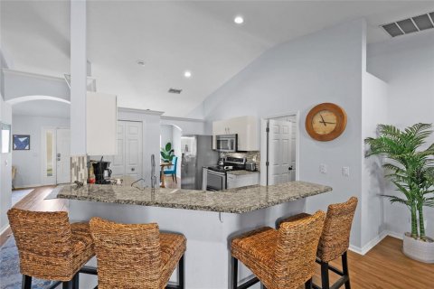 House in Cape Coral, Florida 3 bedrooms, 151.8 sq.m. № 1649904 - photo 15