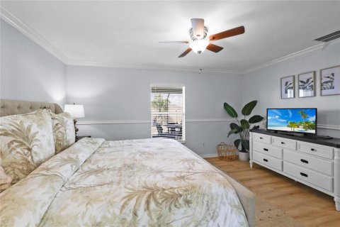 House in Cape Coral, Florida 3 bedrooms, 151.8 sq.m. № 1649904 - photo 30