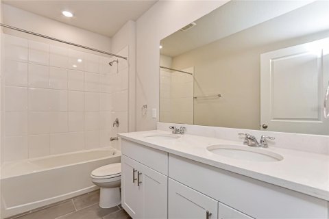 Casa en alquiler en Auburndale, Florida, 4 dormitorios, 170.94 m2 № 1906834 - foto 15