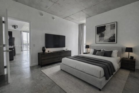 Condominio en alquiler en Miami, Florida, 2 dormitorios, 90.77 m2 № 2026053 - foto 3