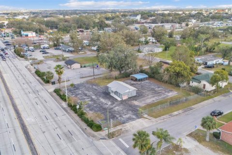 Commercial property in Lakeland, Florida 115.76 sq.m. № 1562810 - photo 9