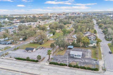Commercial property in Lakeland, Florida 115.76 sq.m. № 1562810 - photo 1