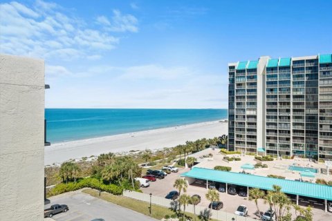 Condo in Clearwater, Florida, 3 bedrooms  № 2143985 - photo 26