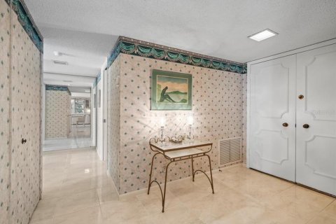 Condo in Clearwater, Florida, 3 bedrooms  № 2143985 - photo 10