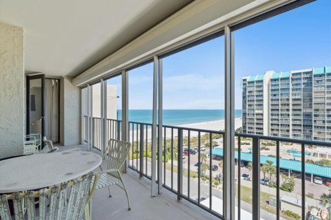 Condo in Clearwater, Florida, 3 bedrooms  № 2143985 - photo 24