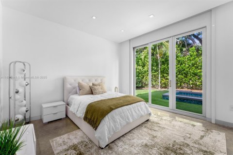 House in Pinecrest, Florida 6 bedrooms, 547.57 sq.m. № 1788562 - photo 16