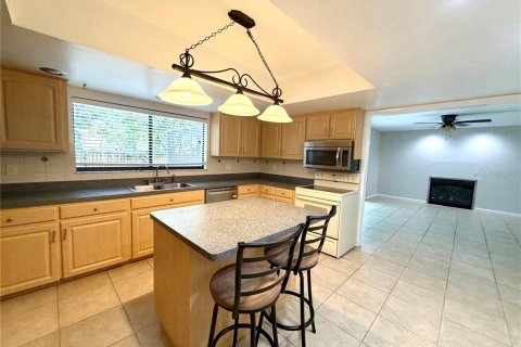 Villa ou maison à vendre à Lutz, Floride: 4 chambres, 231.61 m2 № 2104946 - photo 8