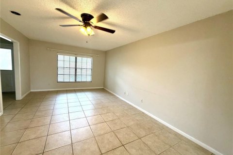 Villa ou maison à vendre à Lutz, Floride: 4 chambres, 231.61 m2 № 2104946 - photo 5