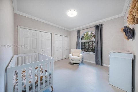 Villa ou maison à louer à Coral Gables, Floride: 5 chambres, 319.77 m2 № 1988532 - photo 17