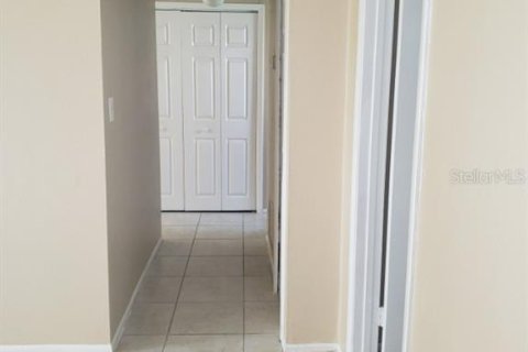 Condominio en alquiler en Orlando, Florida, 2 dormitorios, 72.46 m2 № 1909378 - foto 5