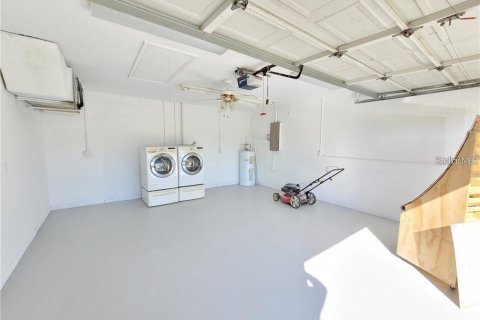 House in Palmetto, Florida 3 bedrooms, 115.94 sq.m. № 1906498 - photo 3
