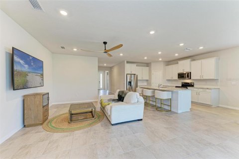 House in Bradenton, Florida 4 bedrooms, 189.99 sq.m. № 1732830 - photo 16