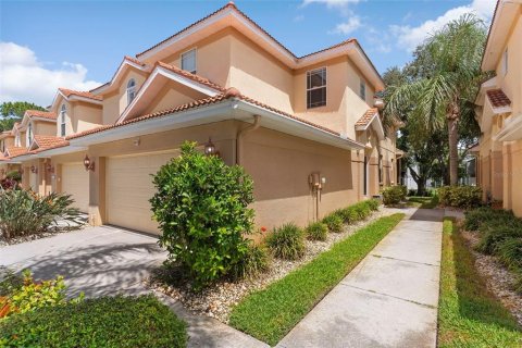 Adosado en venta en Tarpon Springs, Florida, 3 dormitorios, 183.67 m2 № 2347932 - foto 2