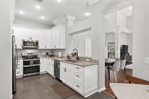 Adosado en venta en Tarpon Springs, Florida, 3 dormitorios, 183.67 m2 № 2347932 - foto 12